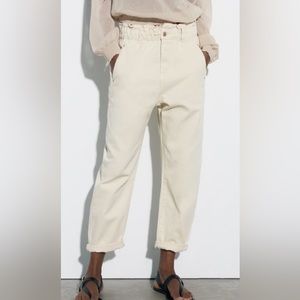 Zara ecru cream paperbag waist jeans